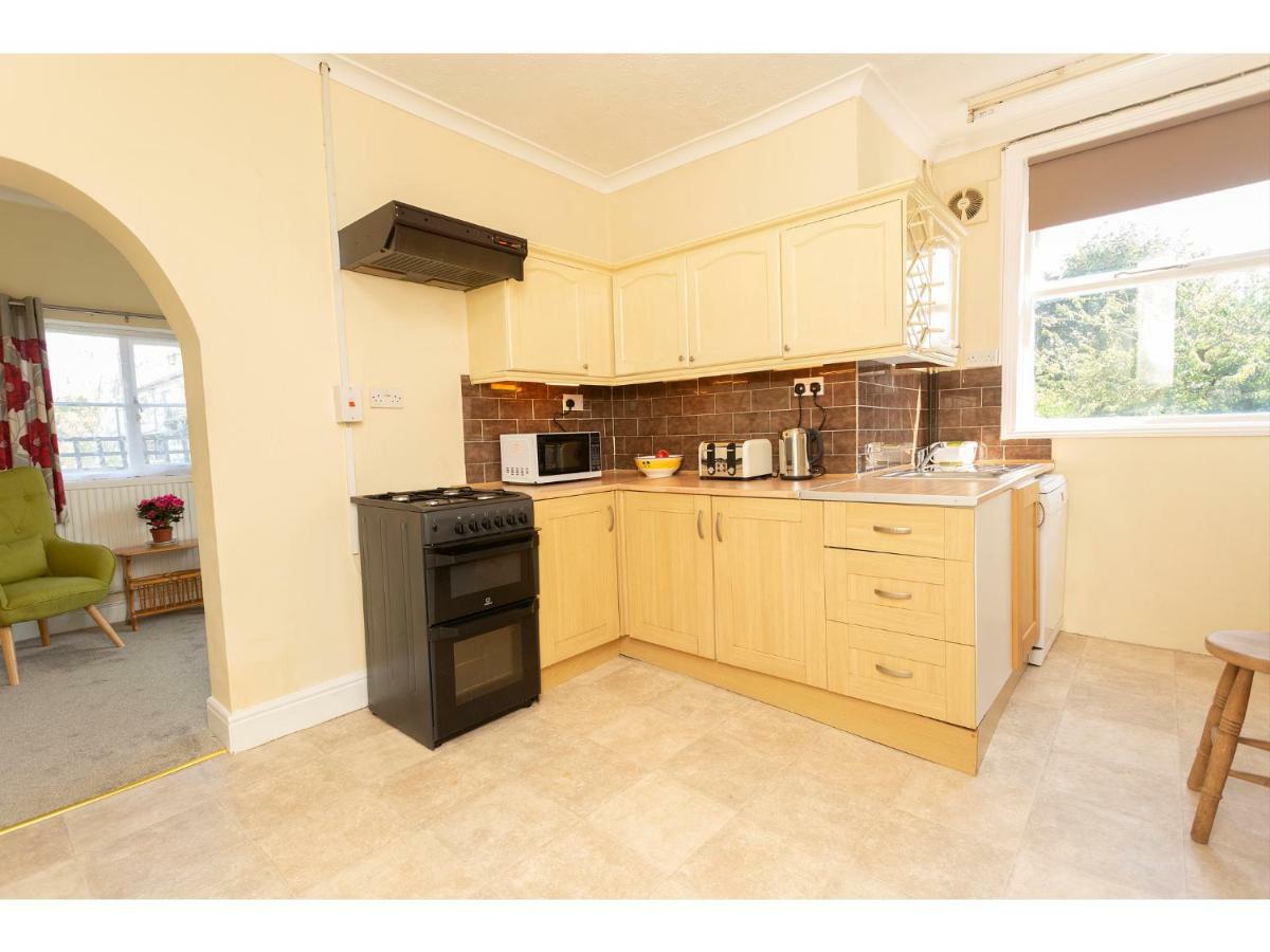 דיל Sandown Villa Holiday Home מראה חיצוני תמונה